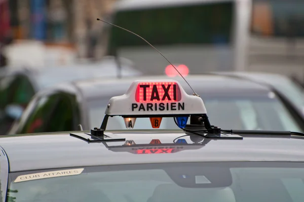 Paris taksi işareti