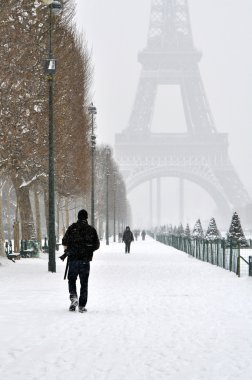 paris kışın