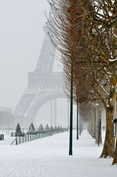 Tempestade de neve em Paris — Fotografia de Stock