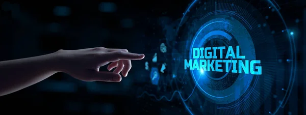 DIgital marketing online internet SEO SEM SMM.按下屏幕上的按键. — 图库照片