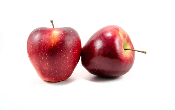 Manzanas aisladas en blanco — Foto de Stock