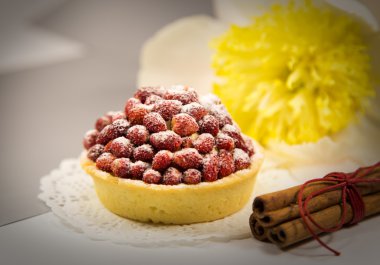 Çilekli tart