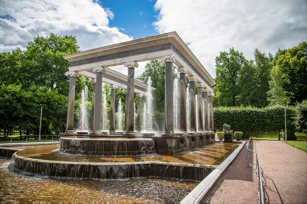 Historical fountain in Russia — Stock Photo, Image