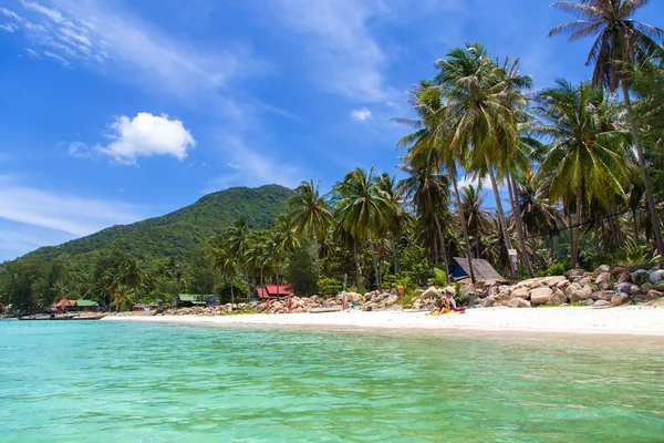 Blue lagoon somewhere in Asia — Stock Photo, Image