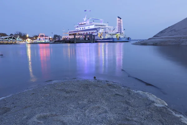 Crucero Danga en hora azul —  Fotos de Stock