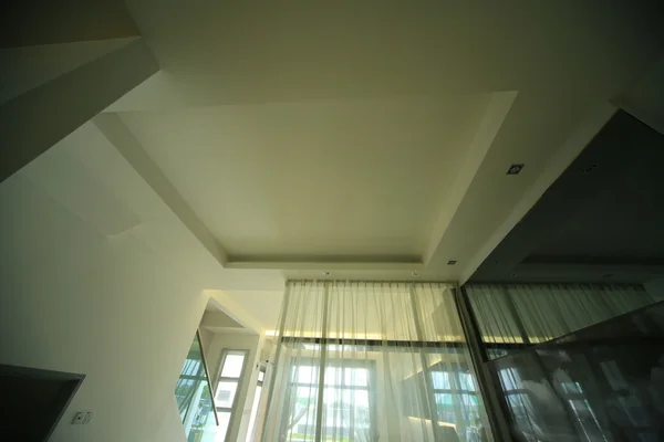 modern ve sade bir ev iç