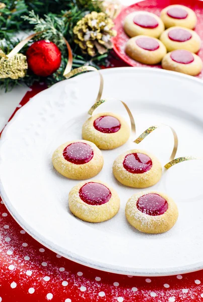 Biscuits with jam for Christmas — Stock Photo, Image