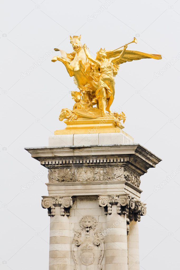 Pegasus statue in Paris