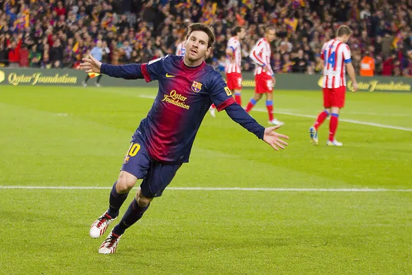 Lionel Messi celebra un gol —  Fotos de Stock