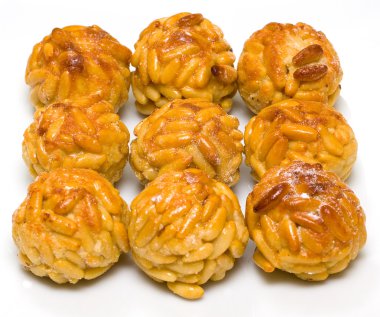 Panellets