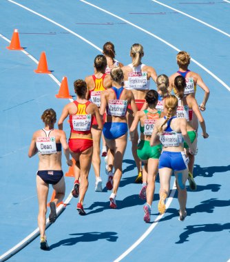Kadınlar 3000 metre hendekli atletleri