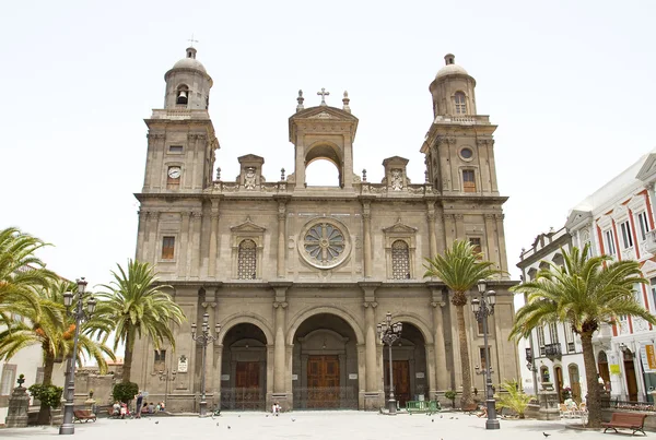 Santiago apostol kirche in cadiz — Stockfoto
