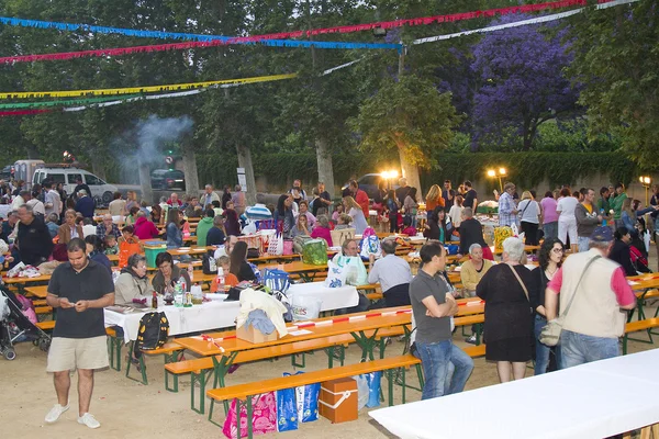 Comer durante el Festival de San Juan — Foto de Stock