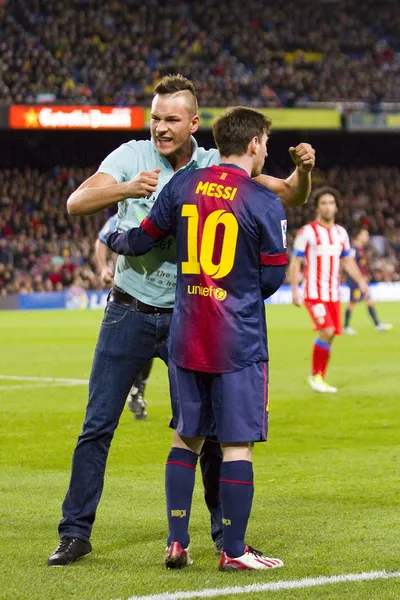 Messi ve spontan destekçisi — Stok fotoğraf