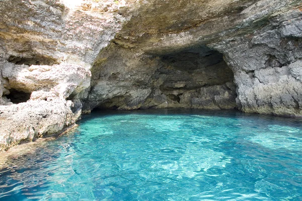 Lampedusa mağara — Stok fotoğraf