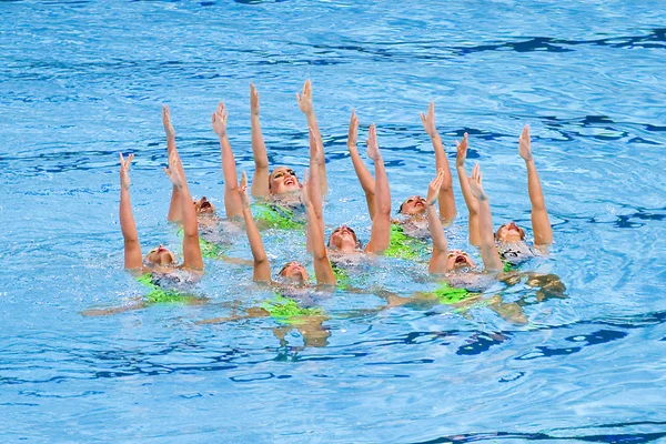 同期水泳 — ストック写真