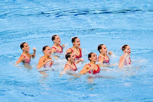 Synchronized swimming — Stock Photo, Image