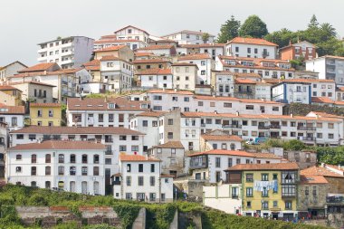 lastres, İspanya
