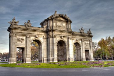 Puerta de Alcala, Madrid