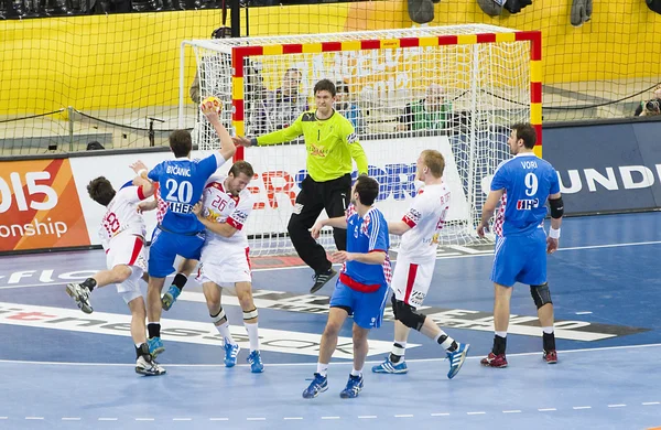 Handebol jogo Dinamarca vs Croácia — Fotografia de Stock