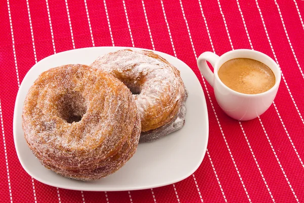 Cronut e cofee — Foto Stock