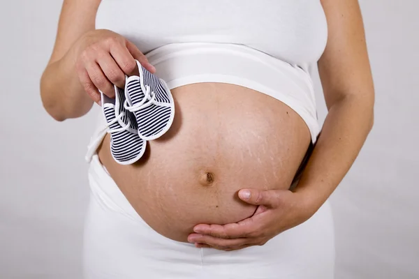 Mujer embarazada. — Foto de Stock