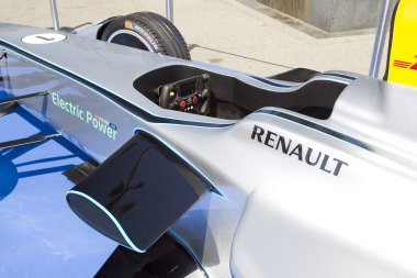 formül e renault kıvılcım srt 01e