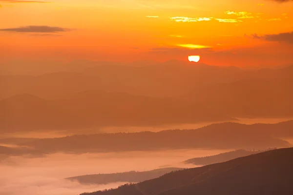 Nascer do sol — Fotografia de Stock