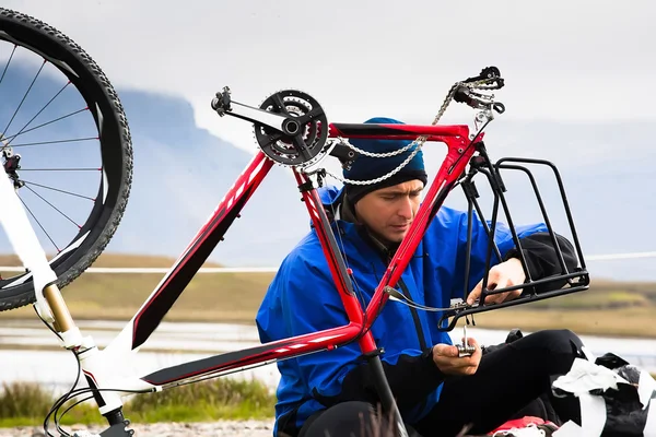 自転車の修理 — ストック写真