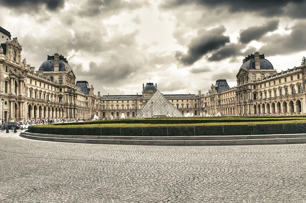 The Louvre — Stock Photo, Image