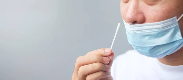 Férfi Tampon Covid Teszt Rapid Antigen Tesztkészlet Coronavirus Önnazális Vagy — Stock Fotó