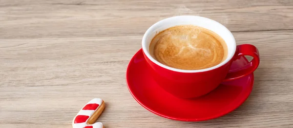 Frohe Weihnachten Mit Hausgemachten Plätzchen Und Kaffeetasse Auf Holztischhintergrund Heiligabend — Stockfoto