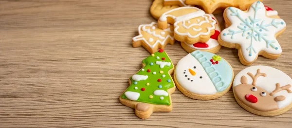 Frohe Weihnachten Mit Hausgemachten Plätzchen Auf Holztischhintergrund Weihnachten Party Urlaub — Stockfoto