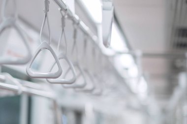 Metro treni ve toplu taşımacılıkla ilgilen.