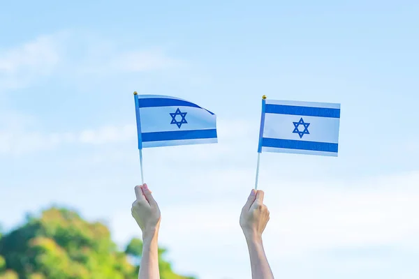 Hand Holding Israel Flag Nature Background Israel Independence Day Happy — стоковое фото