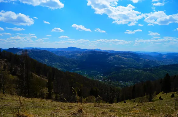 Paisagem Rural Nas Montanhas Pôr Sol Bela Paisagem Carpathians Com — Fotografia de Stock