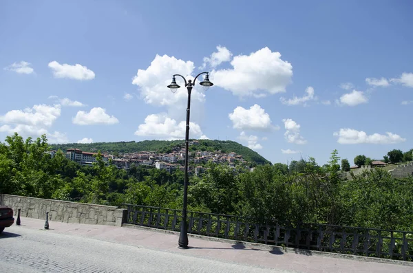Bulgaristan Kuzeyindeki Eski Şehir Veliko Tarnovo Nun Manzarası — Stok fotoğraf