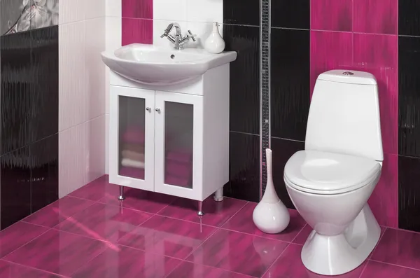 Interior of modern bathroom with sink and toilet — Stock Photo, Image