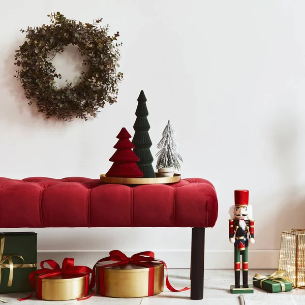 Composição Natal Com Decoração Árvore Natal Presentes Neve Acessórios Decoração — Fotografia de Stock