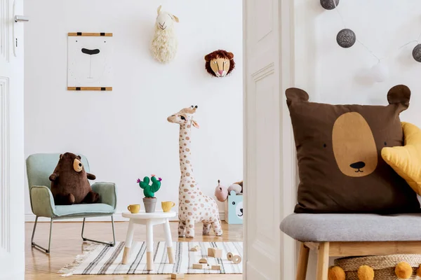 Modern Skandinavia Interior Desain Dari Childroom Dengan Mint Kursi Memanjat — Stok Foto