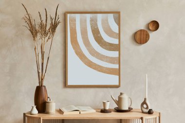 Konsollu şık bir iç mekan kompozisyonu poster çerçevesi ve şık kişisel aksesuarlar. Uzayı kopyala Şablon.