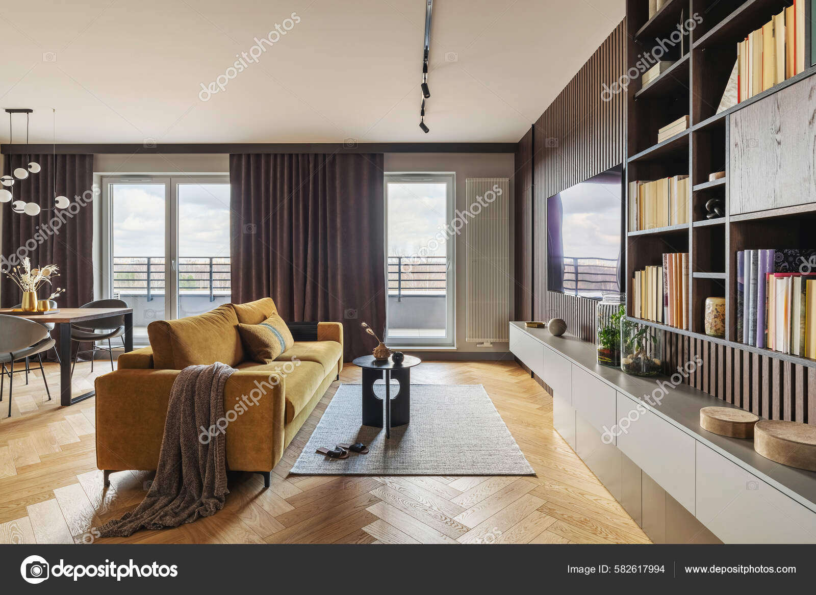 Creative Modern Vintage Living Room Interior Design Yellow Sofa Coffee —  Stock Photo © Followtheflow #582617994, image size:1600x1167