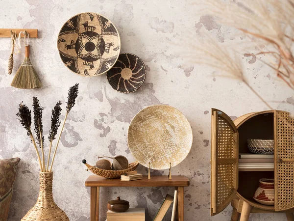 Stylish Ethnic Comoposition Living Room Interior Design Colorful Baskets Rattan — стоковое фото