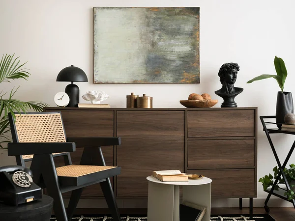 Stylish Compostion Living Room Interior Mock Wooden Commode Rattan Chairs — Φωτογραφία Αρχείου