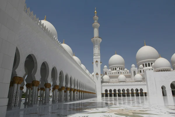 Sjeik zayed grote moskee abu dhabi — Stockfoto