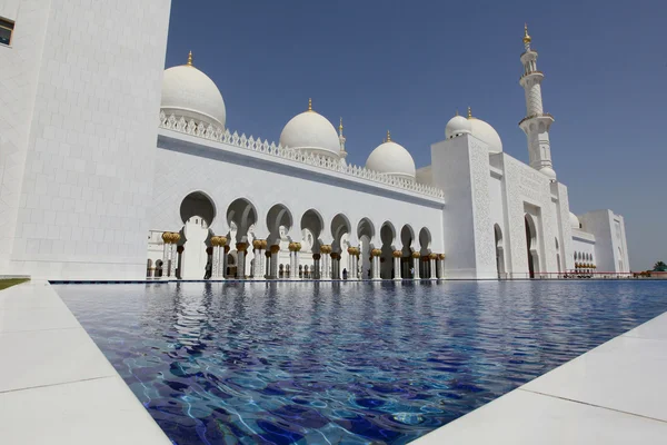 Šejk zayed velká mešita abu dhabi — Stock fotografie