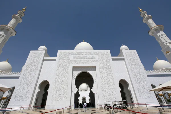 Sjeik zayed grote moskee abu dhabi — Stockfoto