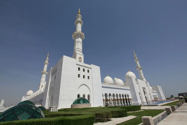 Большая мечеть шейха Зайеда Абу-Даби — стоковое фото