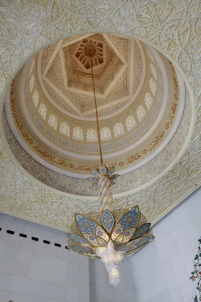 Şeyh zayed büyük cami abu dhabi