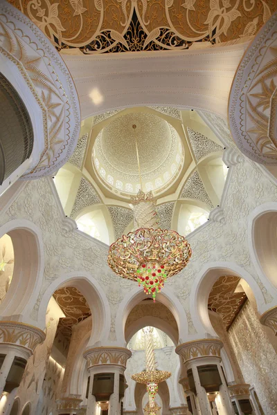 Şeyh zayed büyük cami abu dhabi